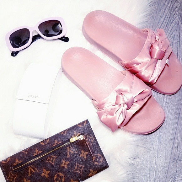 New Silk Bow Slide Slip On Satin Pink Sandals - Picture 2 of 4